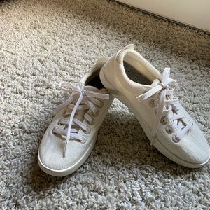 Allbirds white, wool Pipers, size 7. Like new.